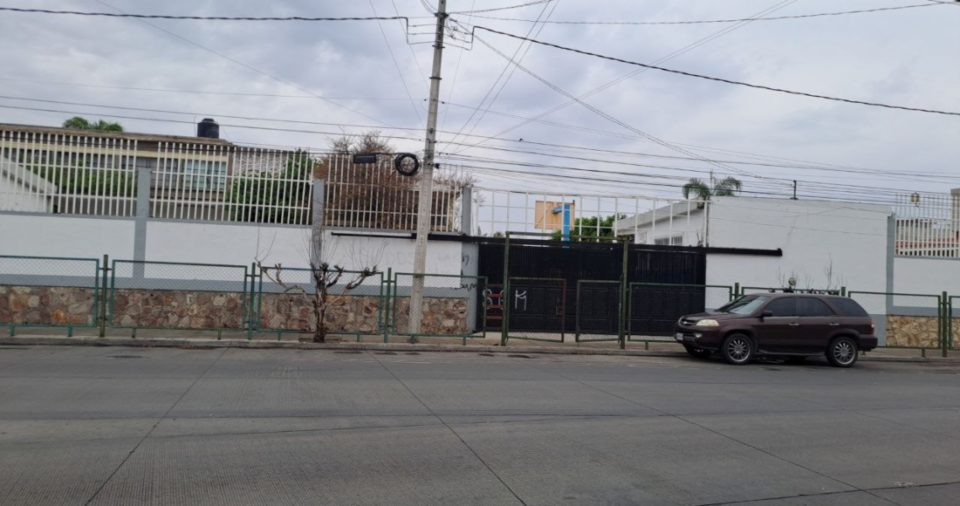 Siete estudiantes de la primaria General Vicente González del Castillo, ubicada en el Barrio de San Juan de Dios, resultaron intoxicados con clonazepam.